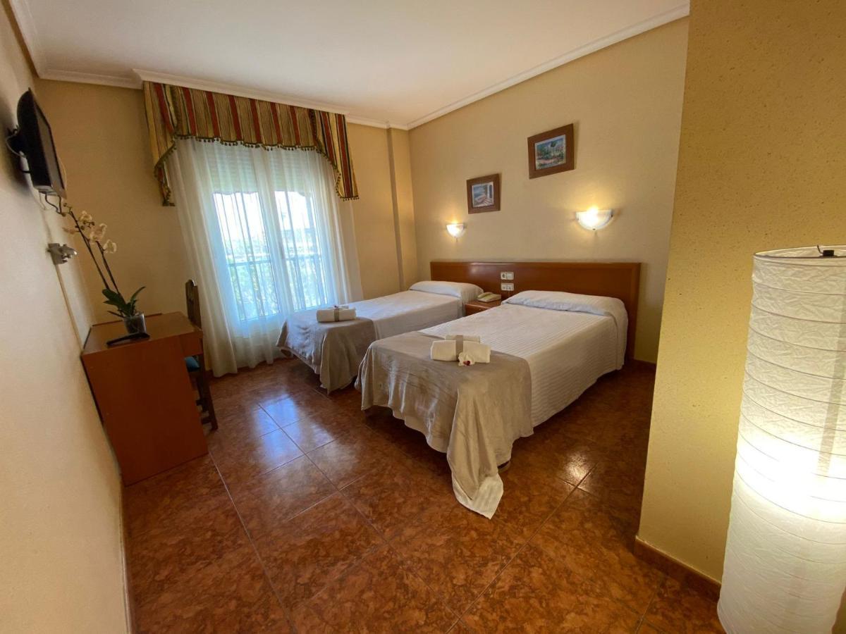 El Pozo De La Nieve Hotell Tordesillas Eksteriør bilde