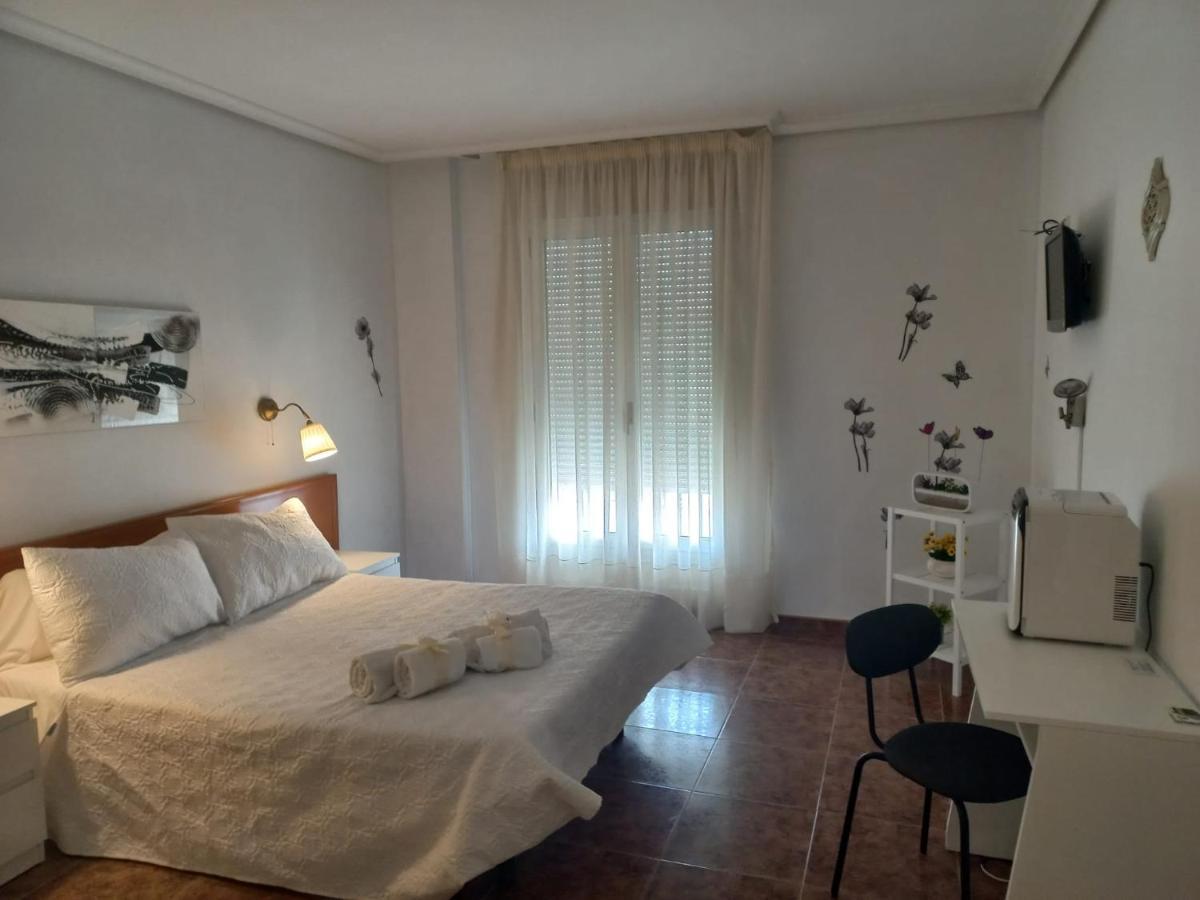 El Pozo De La Nieve Hotell Tordesillas Eksteriør bilde